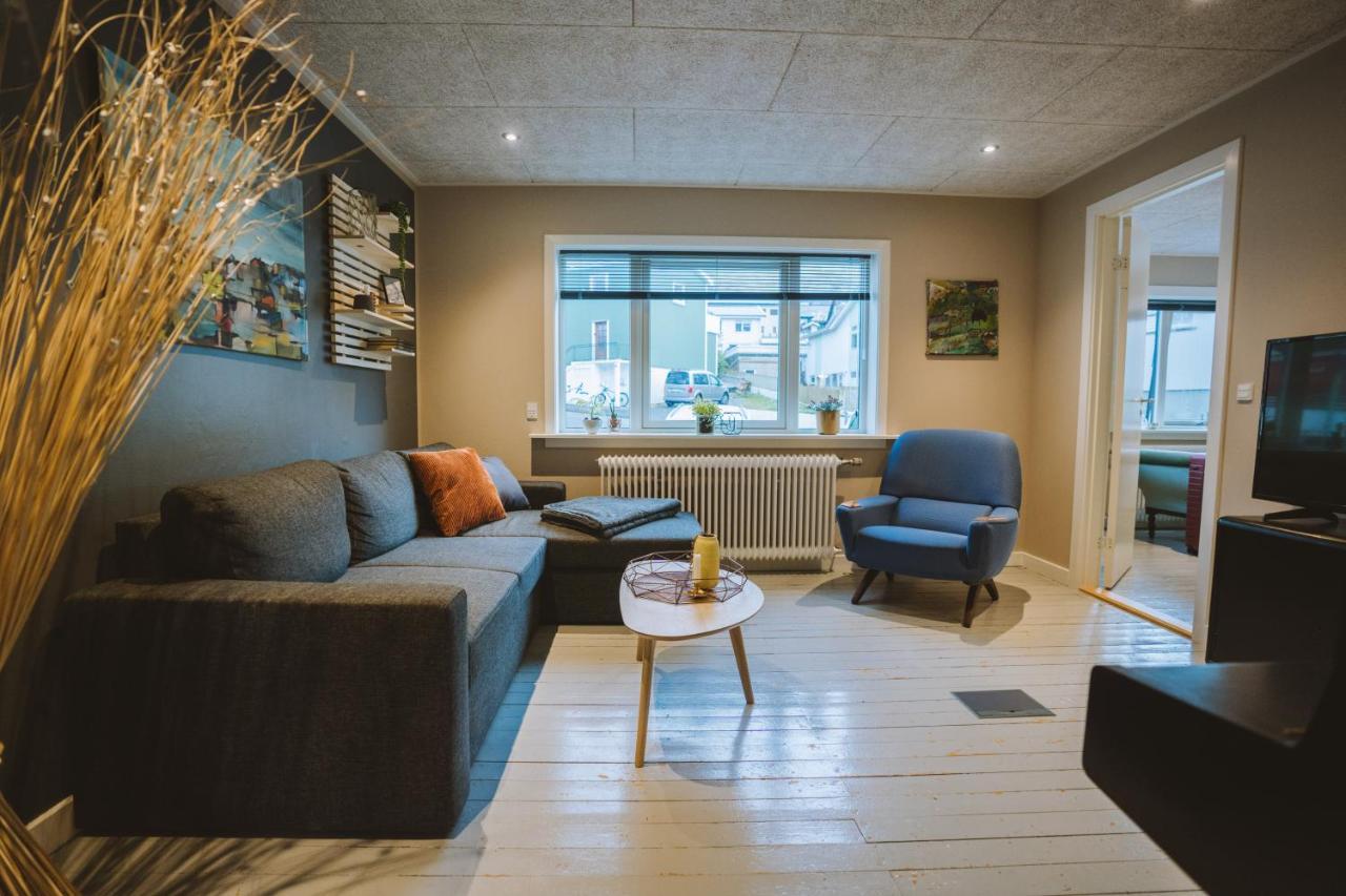 Brekkustova - Modern, Cosy And Spacious Apartment Klaksvík Eksteriør bilde
