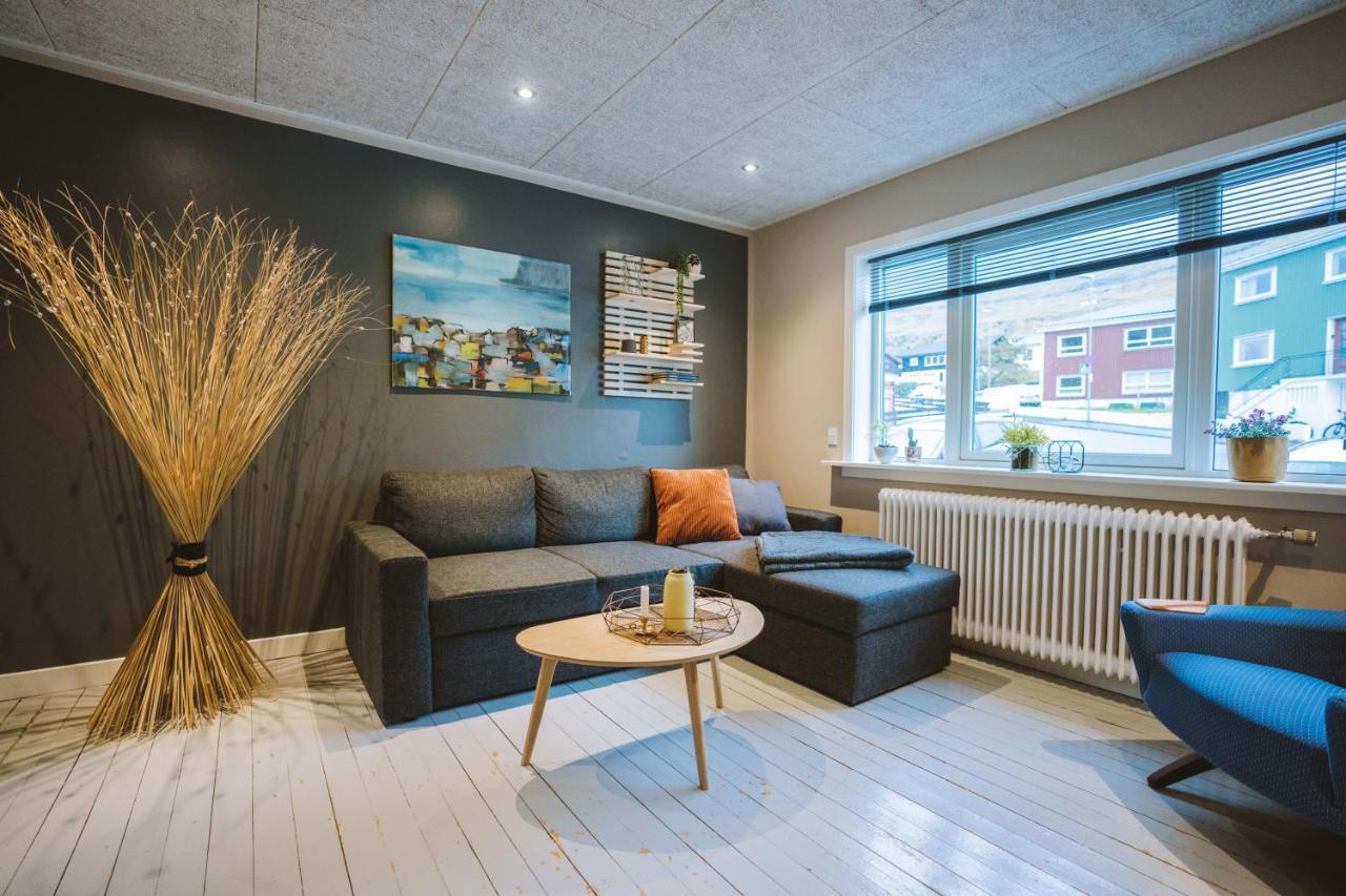 Brekkustova - Modern, Cosy And Spacious Apartment Klaksvík Eksteriør bilde