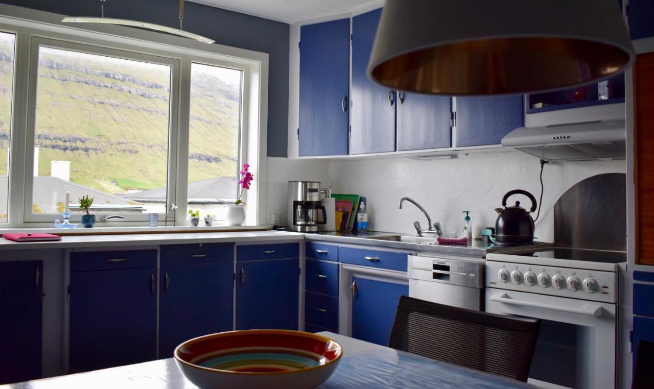 Brekkustova - Modern, Cosy And Spacious Apartment Klaksvík Eksteriør bilde